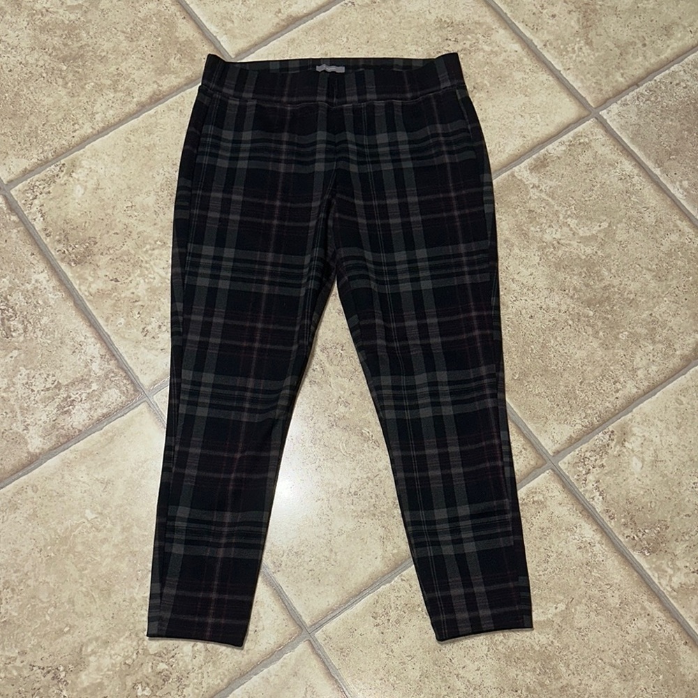 Maurice’s Women’s Skinny Ankle Pants, Plaid, Sz Medium (Short Inseam)